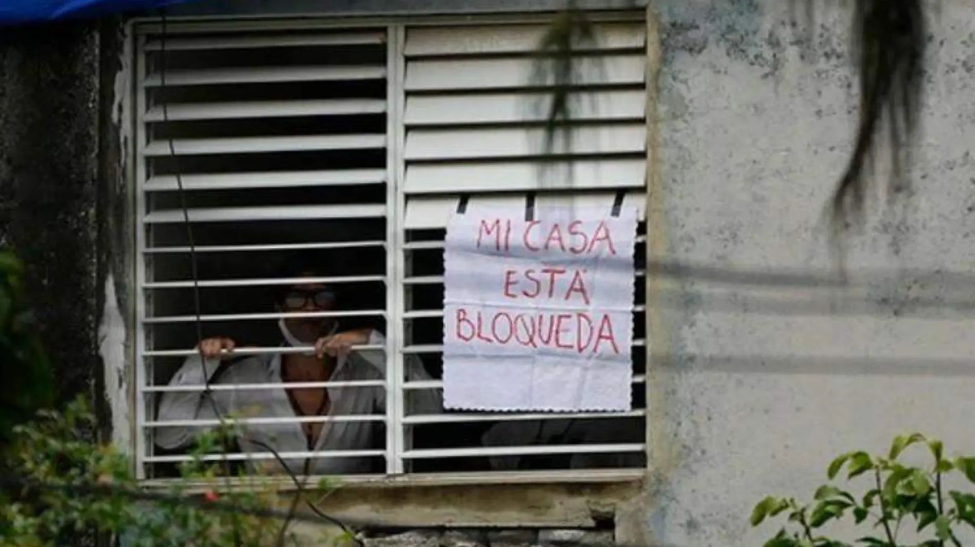 Bloquean casa de activista Cubano